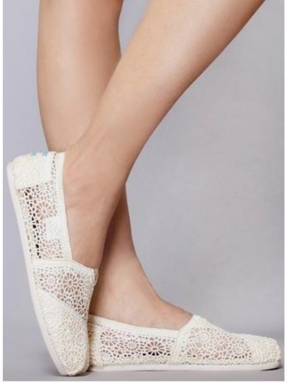 TOMS Alpargata Natural Moroccan Crochet Slip-On Flats Ivory Women's Size 6 - Picture 2 of 11